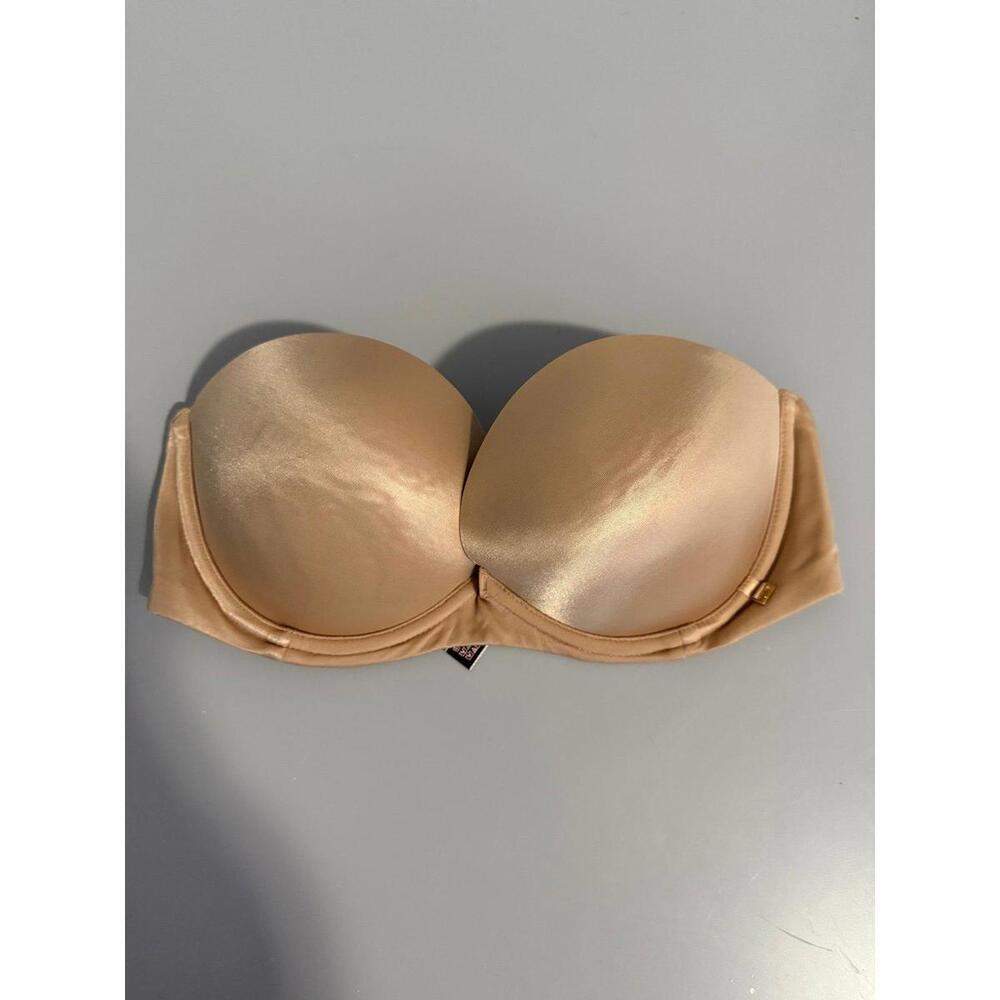 Victoria secret strapless bra very sexy multiway size 32D
No straps